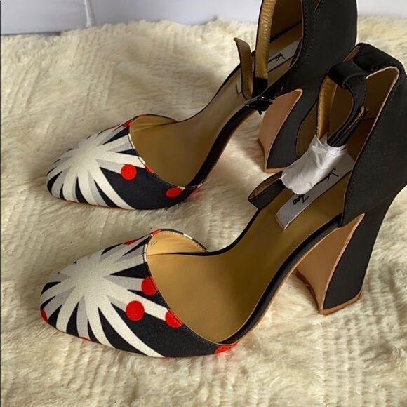 ANTHROPOLOGIE VANNESSA TAO - Picture 3 of 5